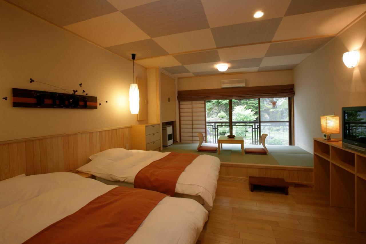 Hishino Onsen Tokiwakan Komoro Экстерьер фото